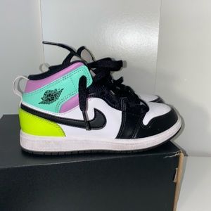 Kids Jordan Retro in a multi color pattern